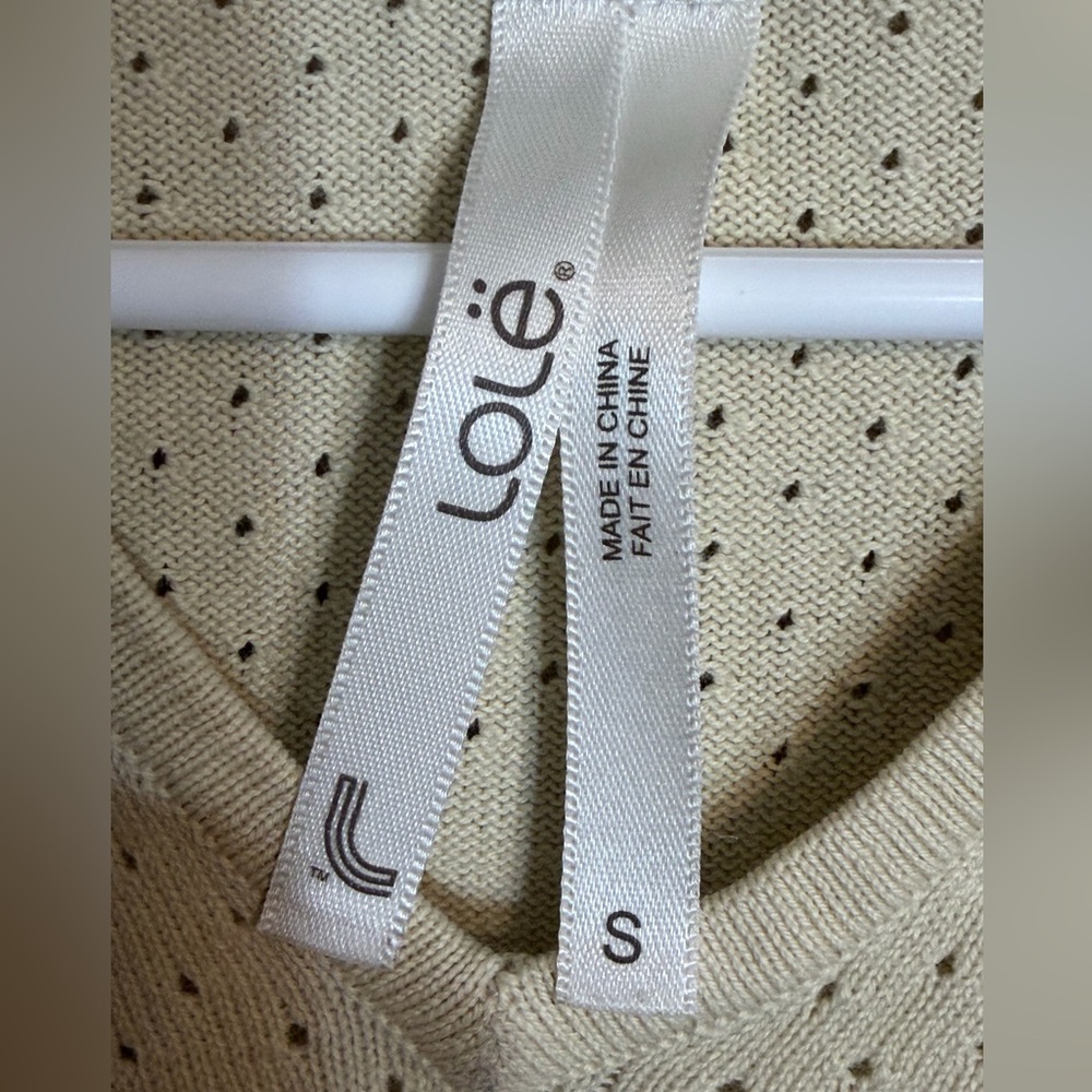Lolë women’s small Hooded Sweater beige - Picture 2 of 7